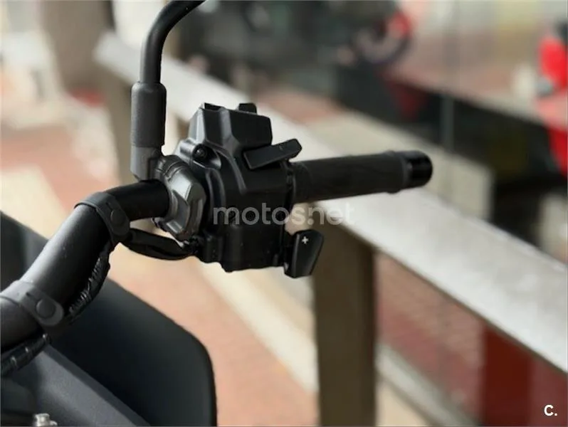 Yamaha MT-09 – Vista 3