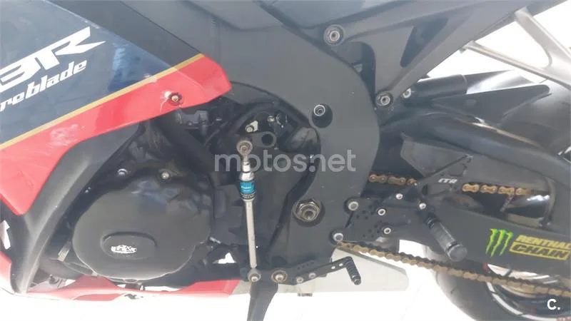 Honda CBR 1000 RR Fireblade – Vista 5