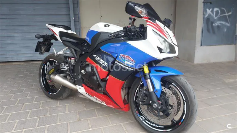 Honda CBR 1000 RR Fireblade – Vista 7
