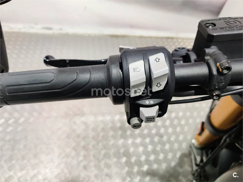 Ducati Scrambler – Vista 8