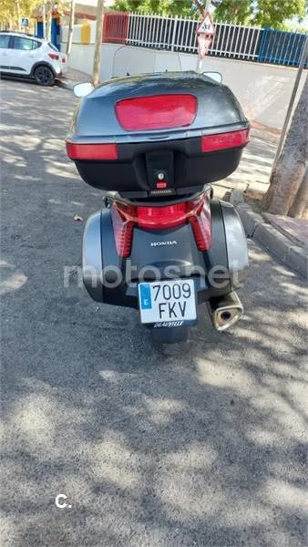 Honda NT 700 Deauville – Vista 12