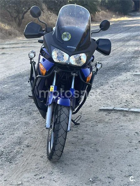 Honda Varadero XL1000V – Vista 2