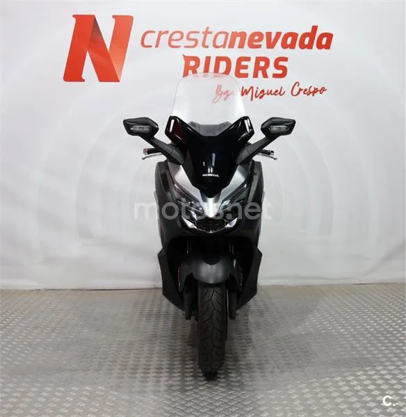 Honda Forza – Vista 5
