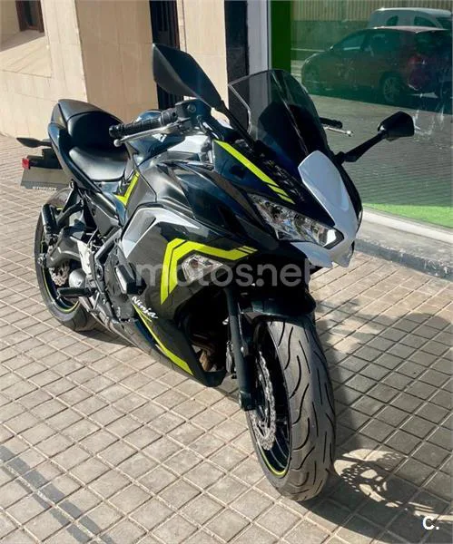 Kawasaki Ninja 650 – Vista 6