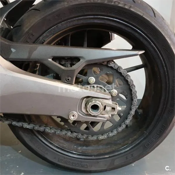 Ducati Monster 821 – Vista 12
