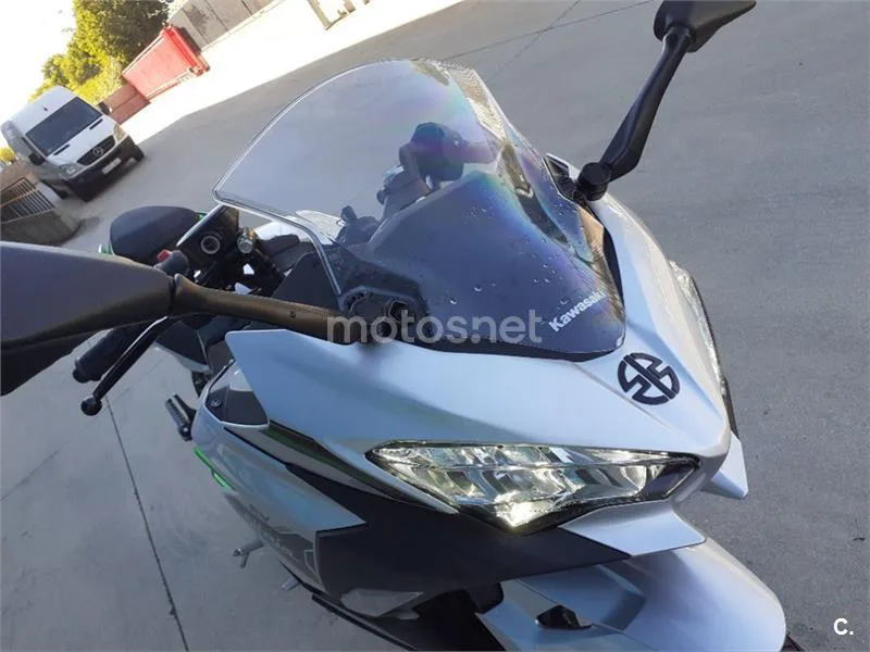 Kawasaki Ninja e-1 – Vista 11