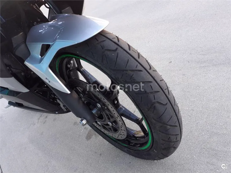 Kawasaki Ninja e-1 – Vista 12