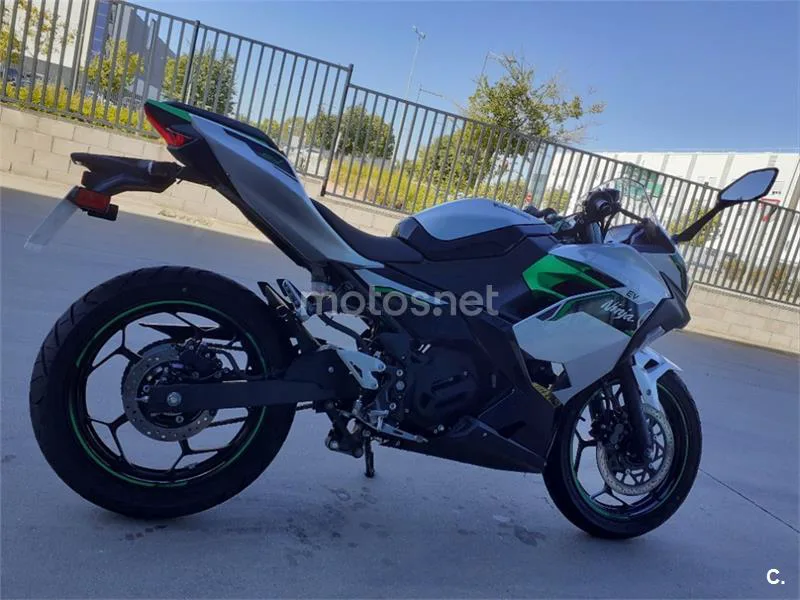 Kawasaki Ninja e-1 – Vista 7