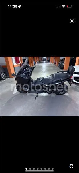Yamaha TMAX 560 – Vista 9