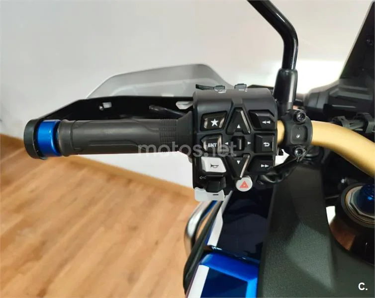 Honda CRF 1100L Africa Twin – Vista 6