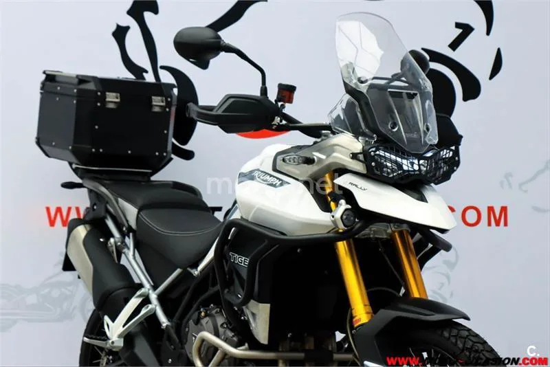 Triumph Tiger 900 – Vista 4