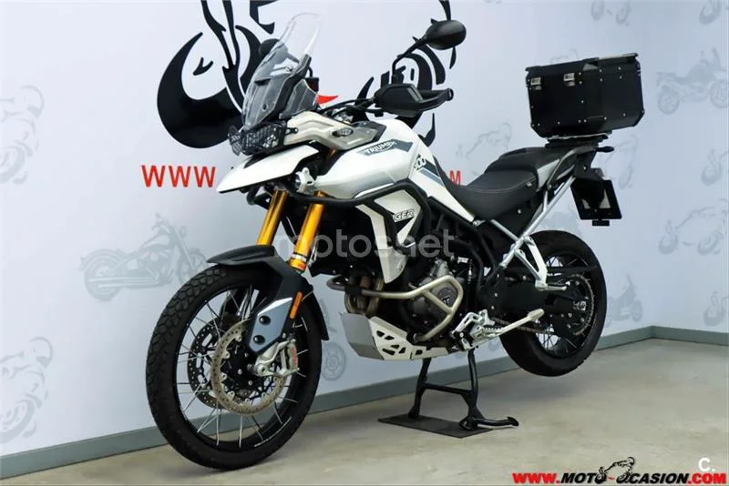 Triumph Tiger 900 – Vista 8