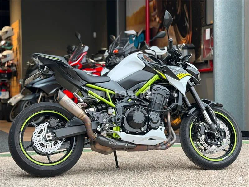 Kawasaki Z900 – Vista 5