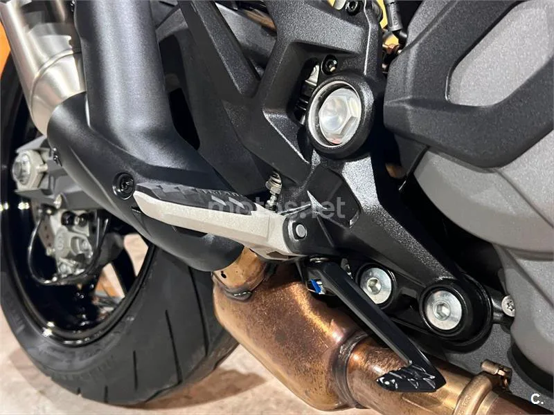 Ducati Monster – Vista 17