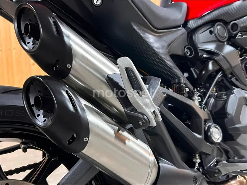 Ducati Monster – Vista 18