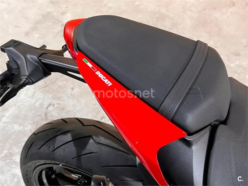 Ducati Monster – Vista 23