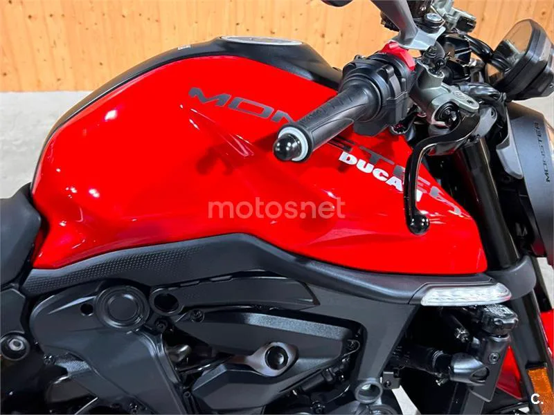 Ducati Monster – Vista 25