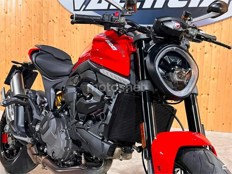 Ducati Monster – Vista 27