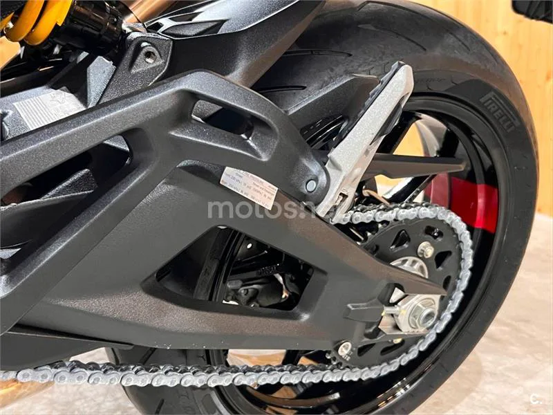 Ducati Monster – Vista 42