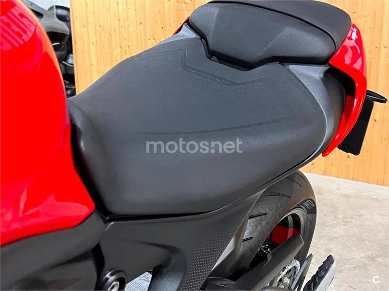 Ducati Monster – Vista 44