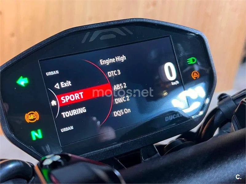 Ducati Monster – Vista 69
