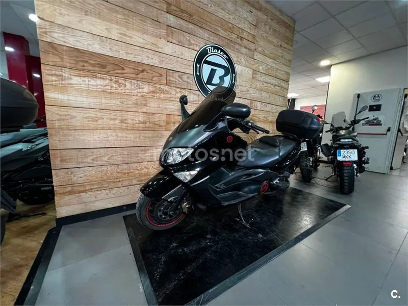Yamaha TMAX 500 – Vista 13