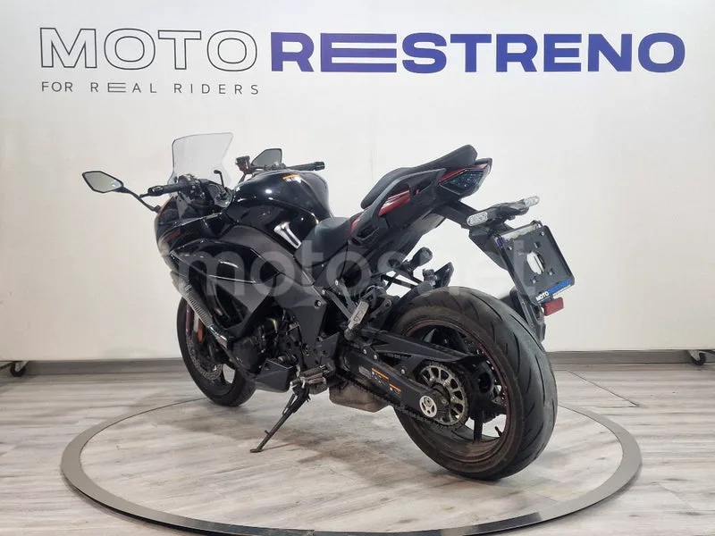 Kawasaki Ninja 1000 SX – Vista 3