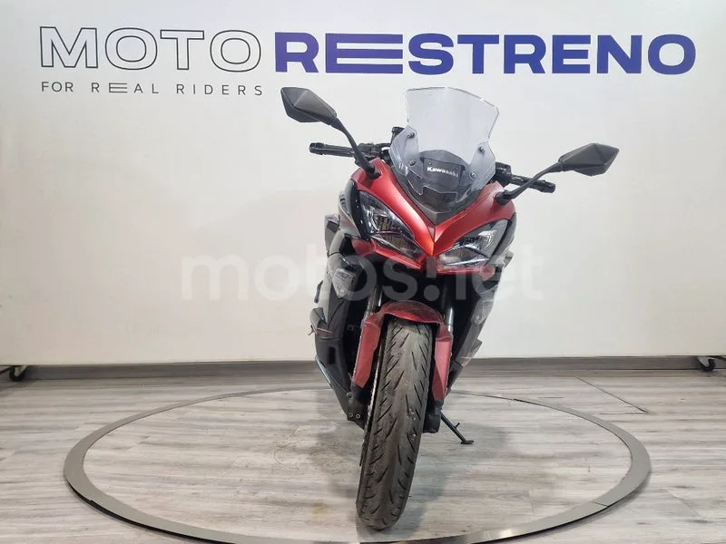 Kawasaki Ninja 1000 SX – Vista 4