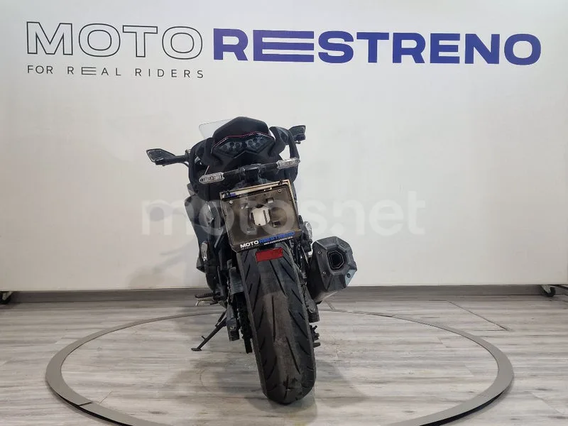 Kawasaki Ninja 1000 SX – Vista 9