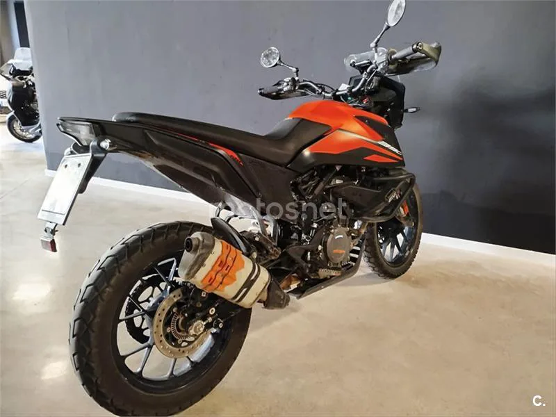 KTM 390 – Vista 8