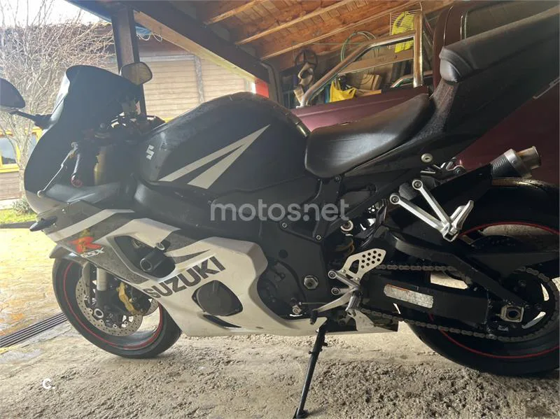 Suzuki GSX R600 – Vista 3