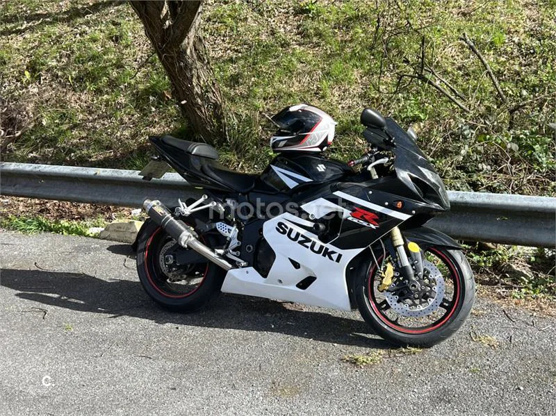 Suzuki GSX R600 – Vista 5