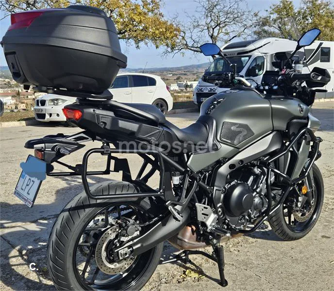 Yamaha Tracer 9 – Vista 7