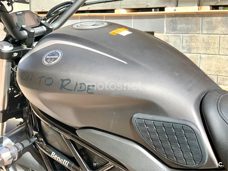 Benelli 502 C – Vista 15