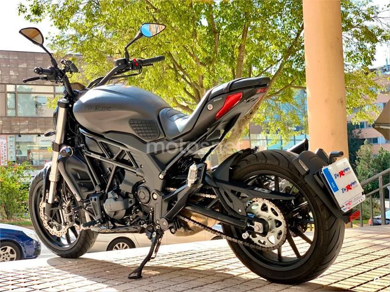 Benelli 502 C – Vista 4