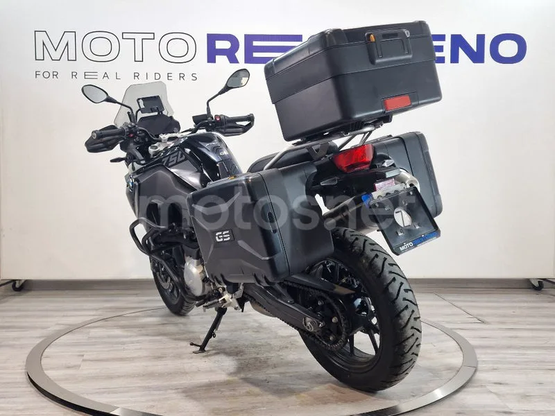 BMW F 750 GS – Vista 3