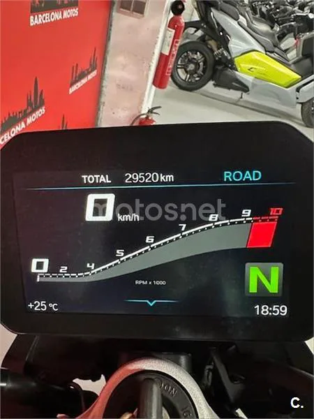 BMW F 900 R – Vista 10
