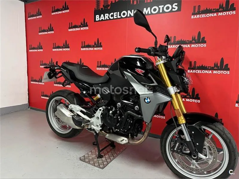 BMW F 900 R – Vista 3
