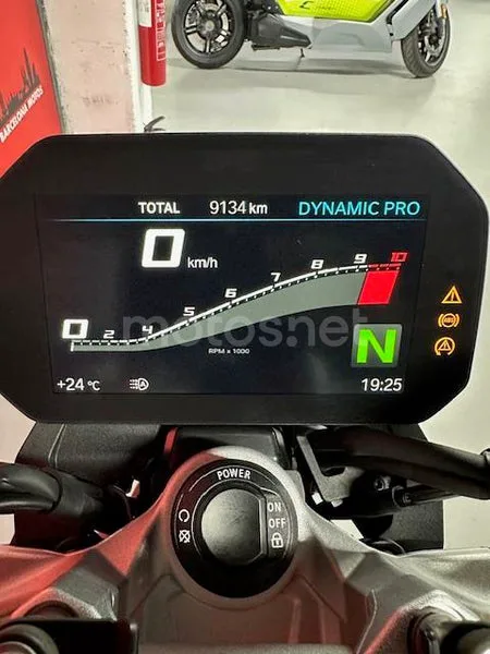 BMW F 900 R – Vista 10