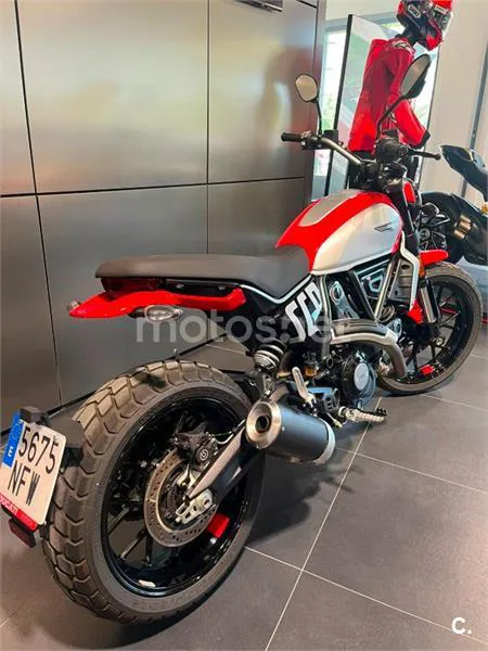Ducati Scrambler – Vista 3