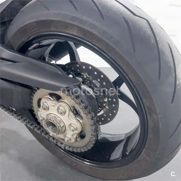 Ducati SuperSport – Vista 8