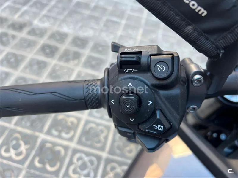 Yamaha MT-09 – Vista 9