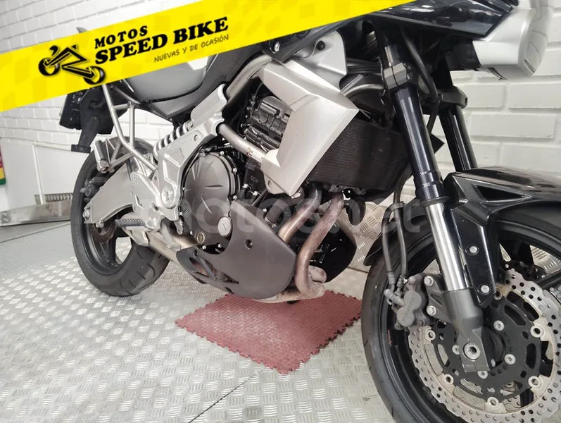Kawasaki Versys 650 – Vista 3