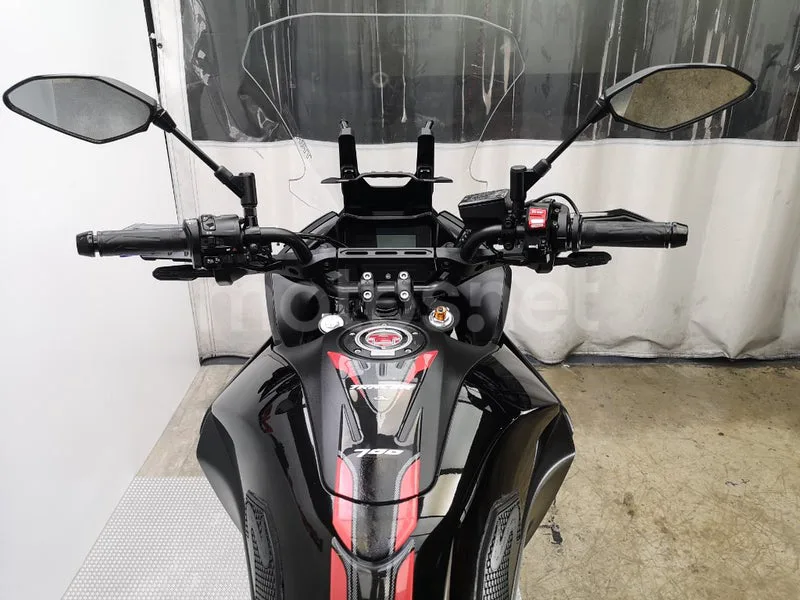 Yamaha Tracer 7 – Vista 7