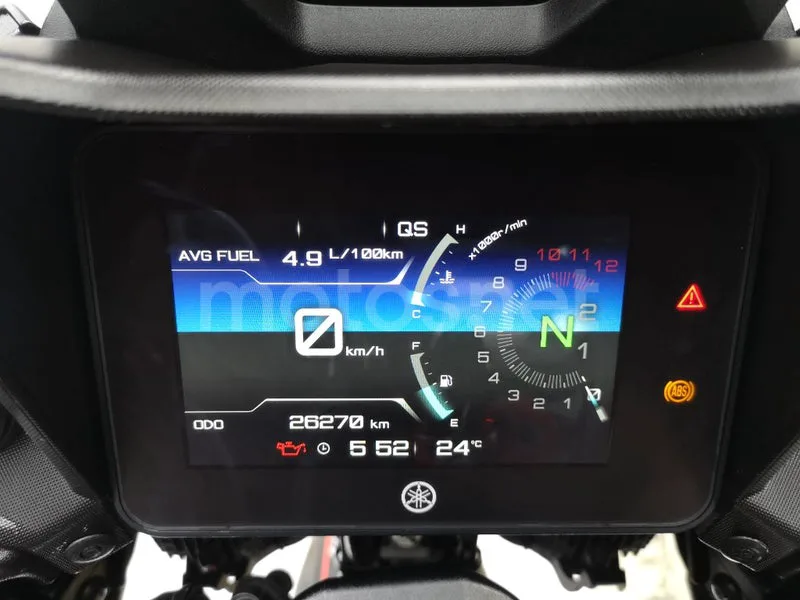 Yamaha Tracer 7 – Vista 8