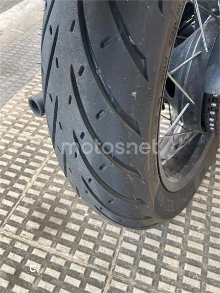 Triumph Bonneville T120 – Vista 9