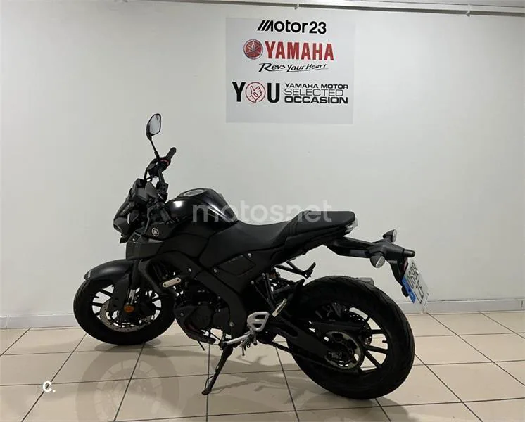 Yamaha MT-125 – Vista 9