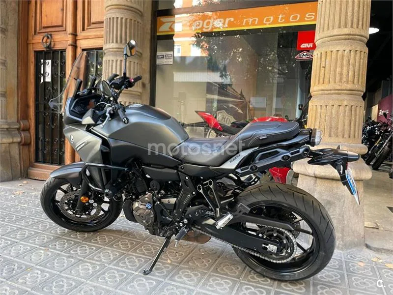Yamaha Tracer 7 – Vista 15