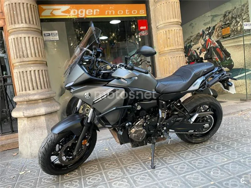 Yamaha Tracer 7 – Vista 16