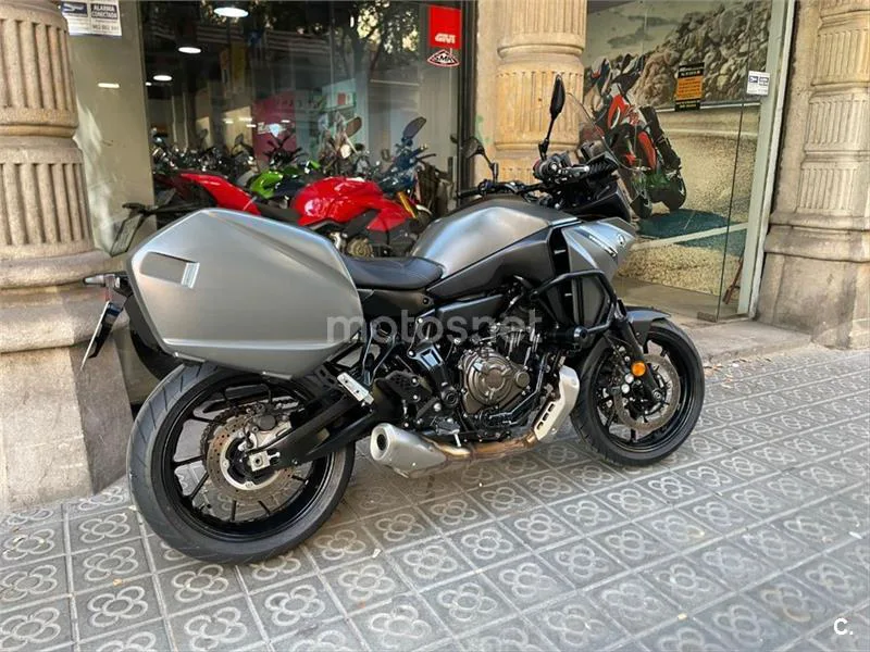 Yamaha Tracer 7 – Vista 9